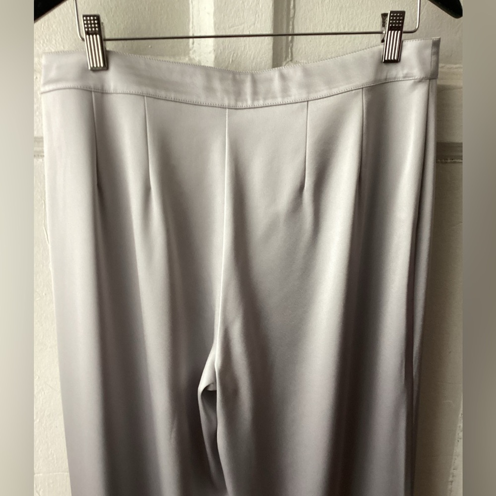 St. John Elegant Gray/Silver Satin Pants - Picture 5 of 12